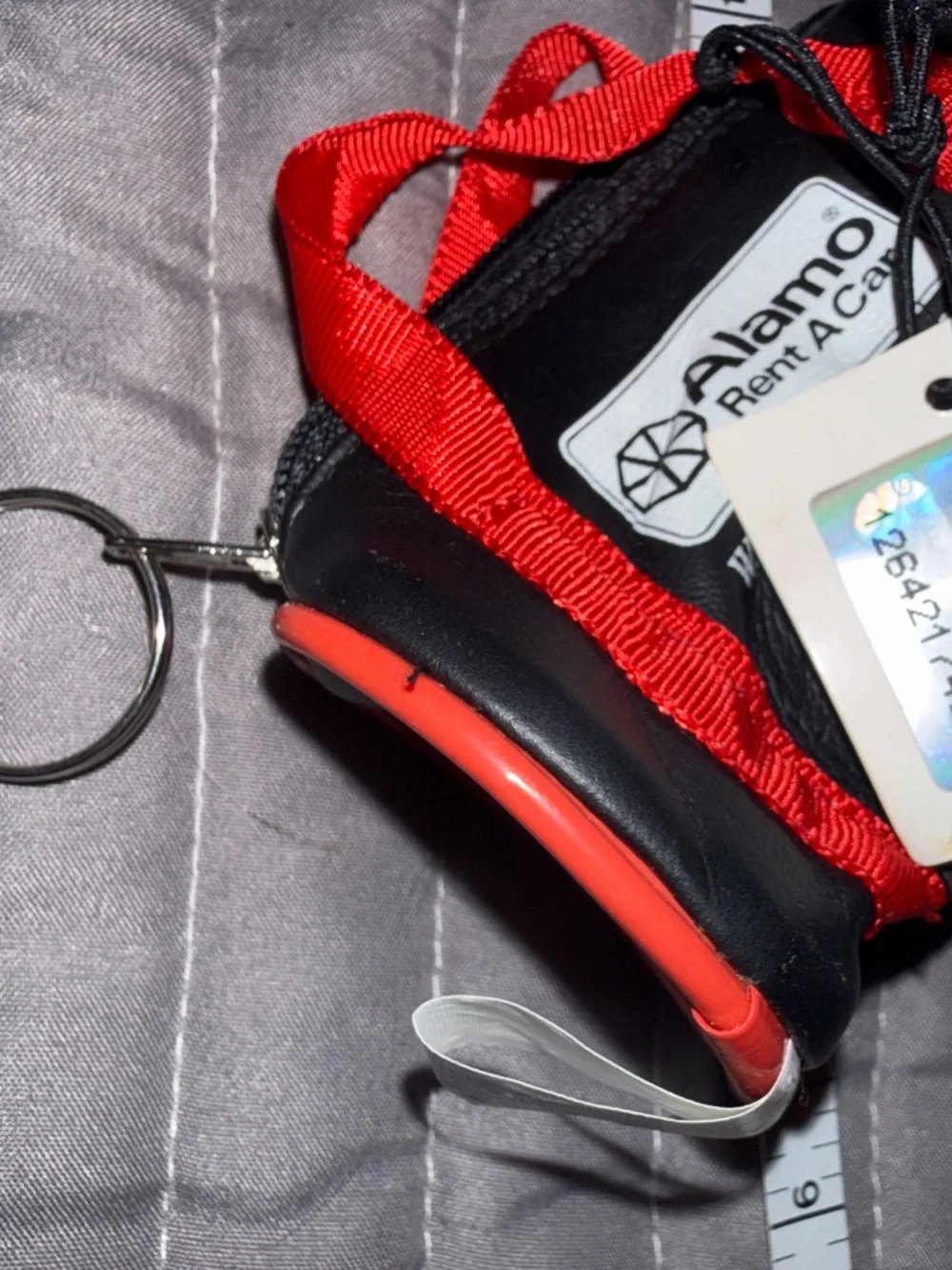 MIAMI HEAT KEY CHAIN